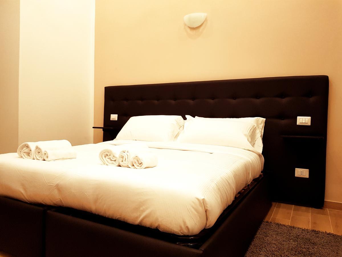 Cairoli Rooms Рим Экстерьер фото