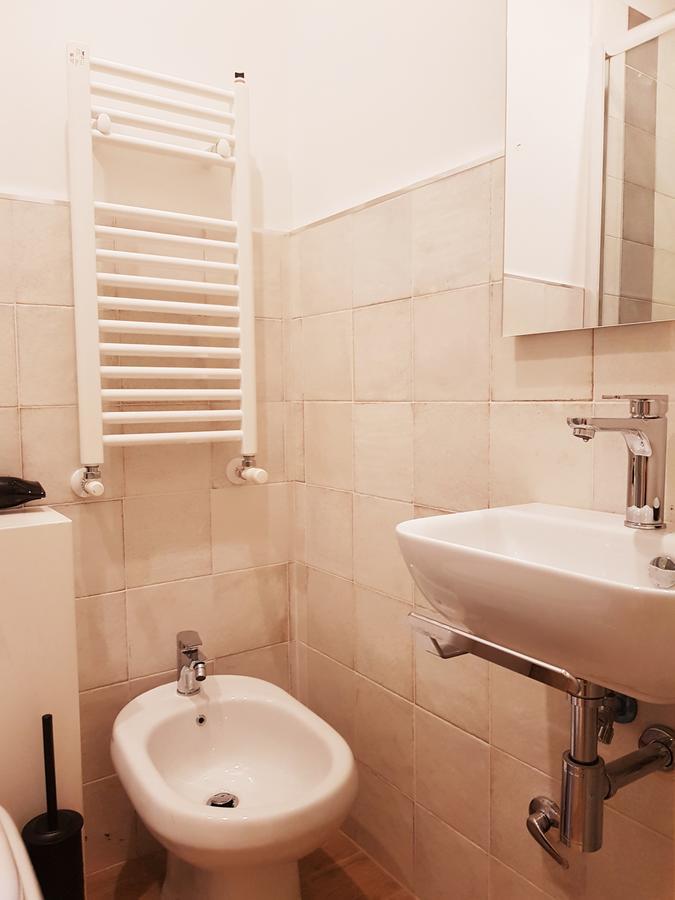 Cairoli Rooms Рим Экстерьер фото