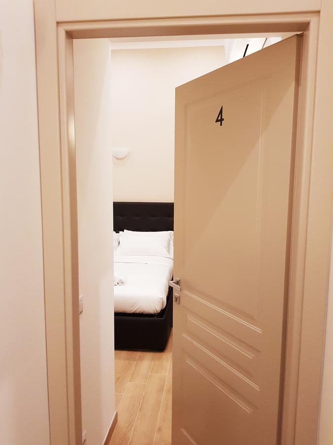 Cairoli Rooms Рим Экстерьер фото