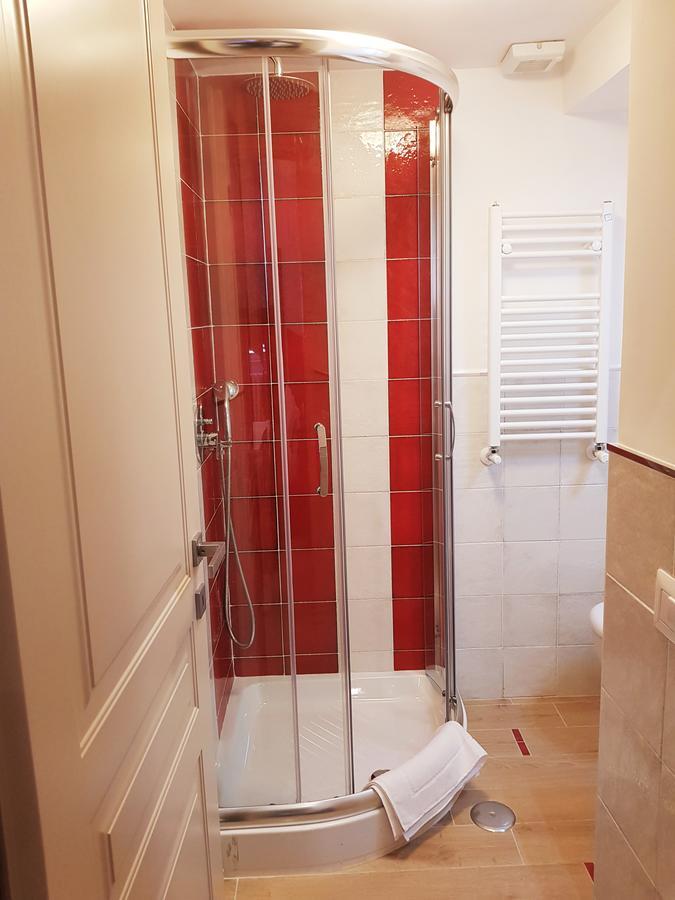 Cairoli Rooms Рим Экстерьер фото