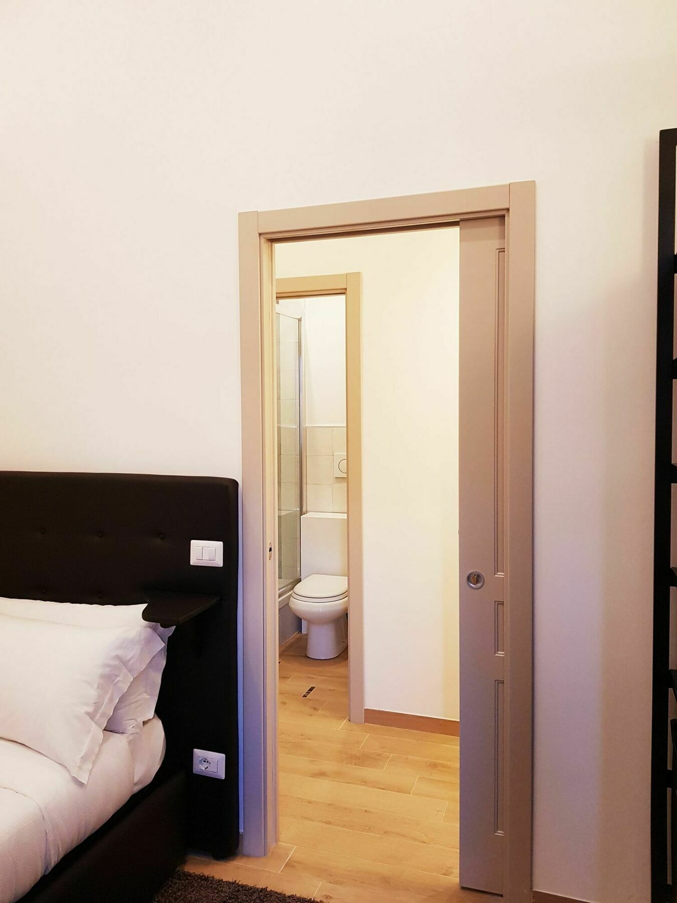 Cairoli Rooms Рим Экстерьер фото
